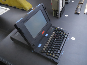 ノート型コンピュータ