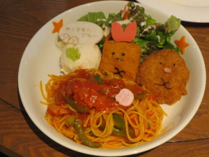 とんかつとえびふらいの「のこさないでね…」ナポリタン